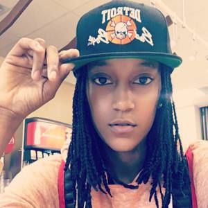 Meet your Posher, Leah